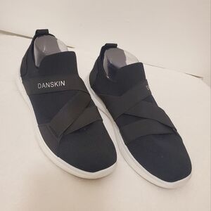 Danskin Elite Stretch Knit Black Slip-on Sneaker Shoe Size 10